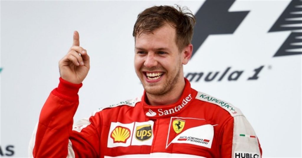 Vettel, un vantaggio per superare i rivali: ecco le nuove scarpe ipertecnologiche
