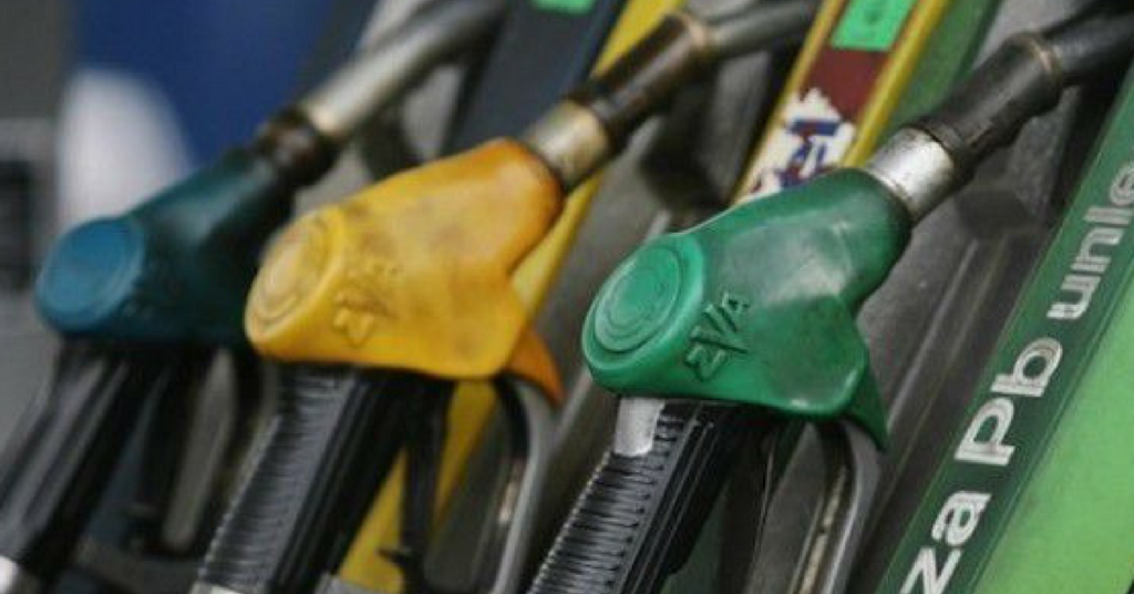 Al via l’esodo estivo, prezzi benzina e diesel in aumento in tutta Italia