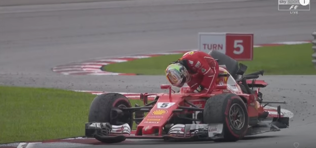 GP Malesia: tamponamento incredibile nel finale tra Vettel e Stroll (VIDEO)