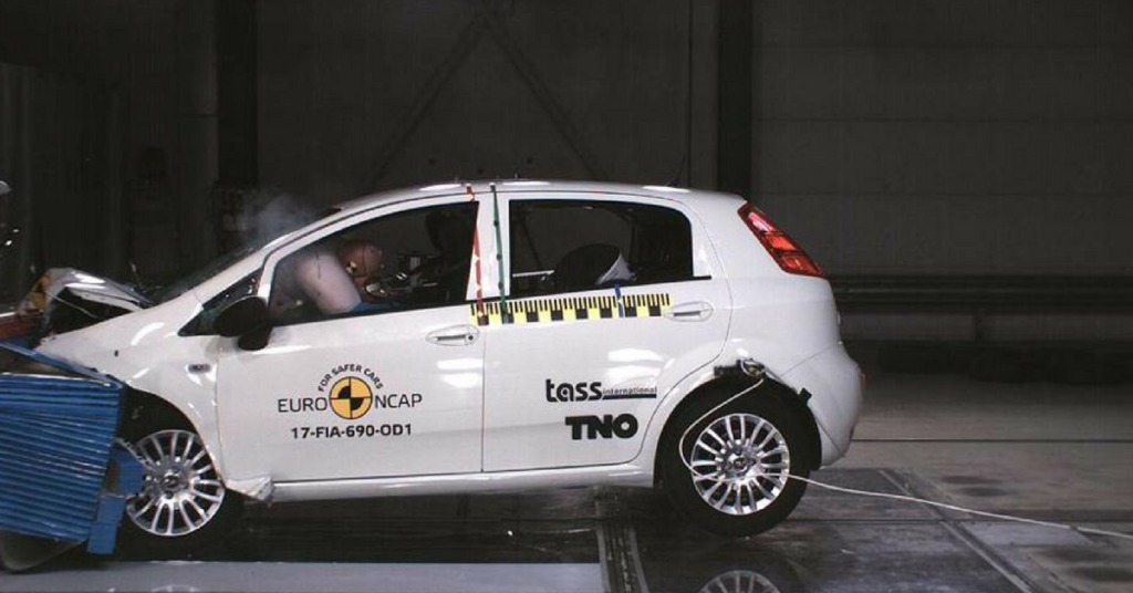 Fiat Punto male ai test Euro NCAP: è l’unica vettura a ottenere zero stelle