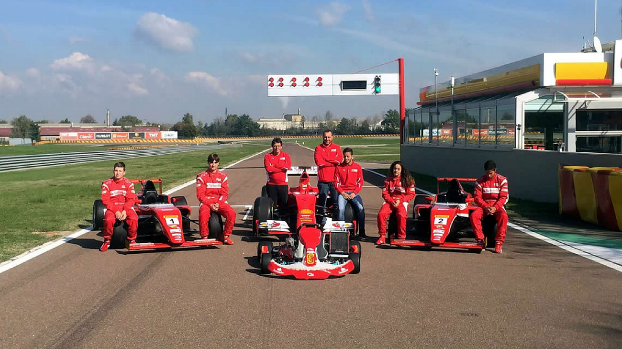 Formula 1, Ferrari punta sul figlio di Montoya per il futuro