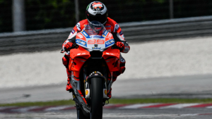 MotoGP, Lorenzo non è ancora riuscito a domare la nuova Ducati