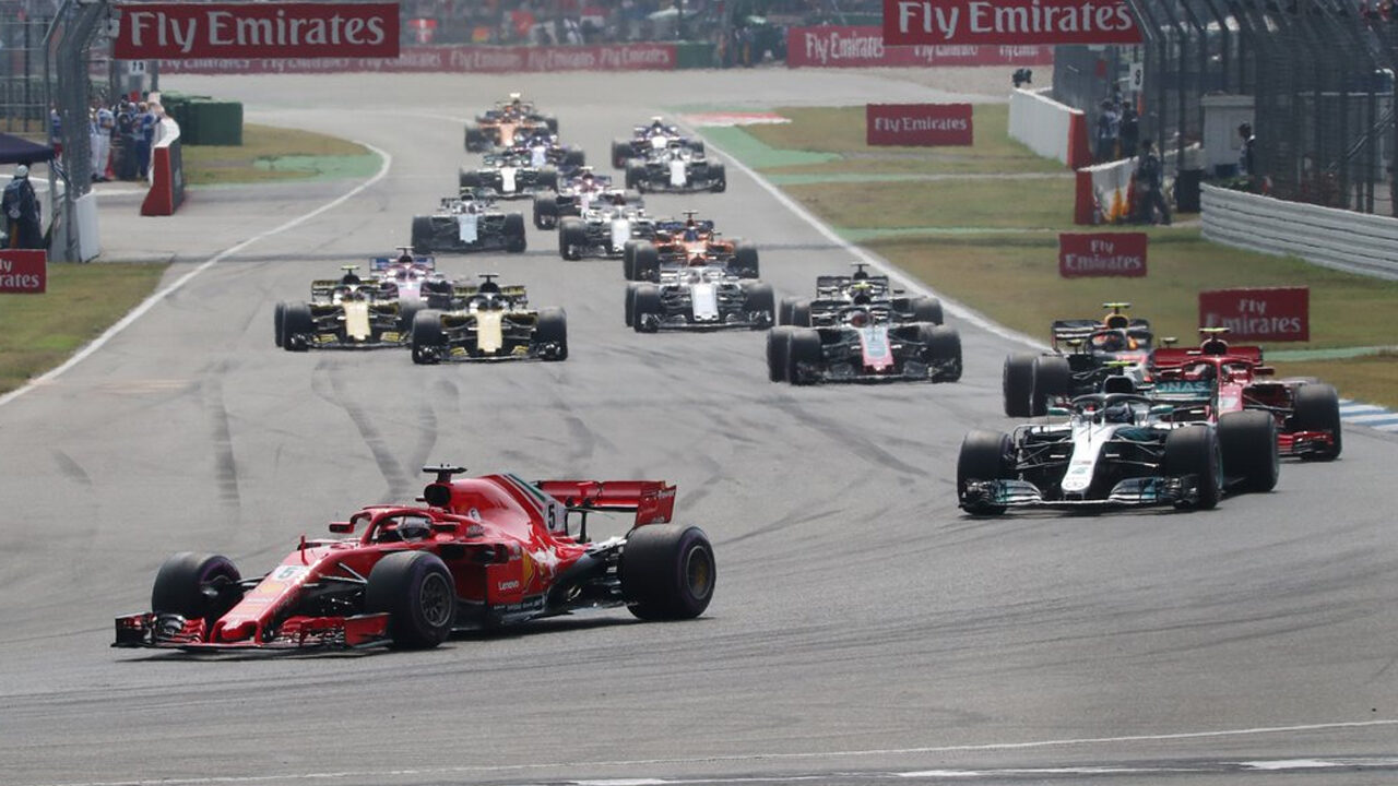 F1, GP Germania: Vettel a muro quando era primo, Hamilton e Bottas centrano la doppietta