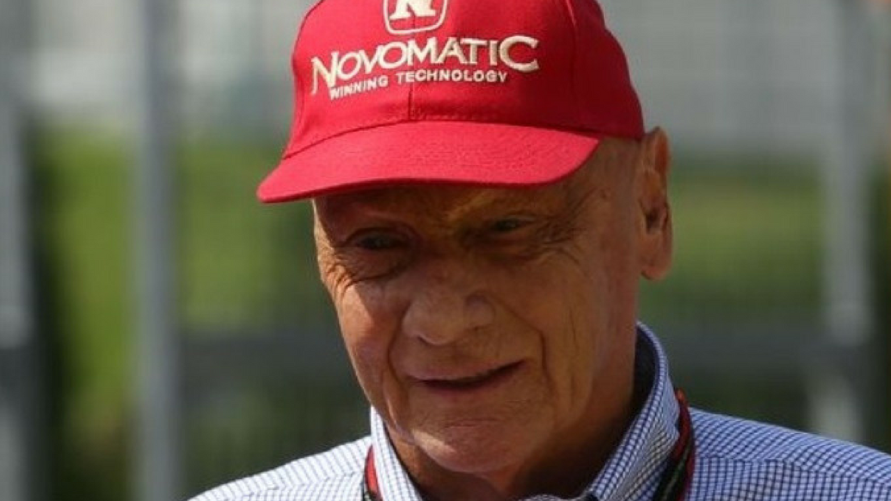Niki Lauda, parla il fratello Florian: “Si sente di nuovo bene e guarda le gare in TV”