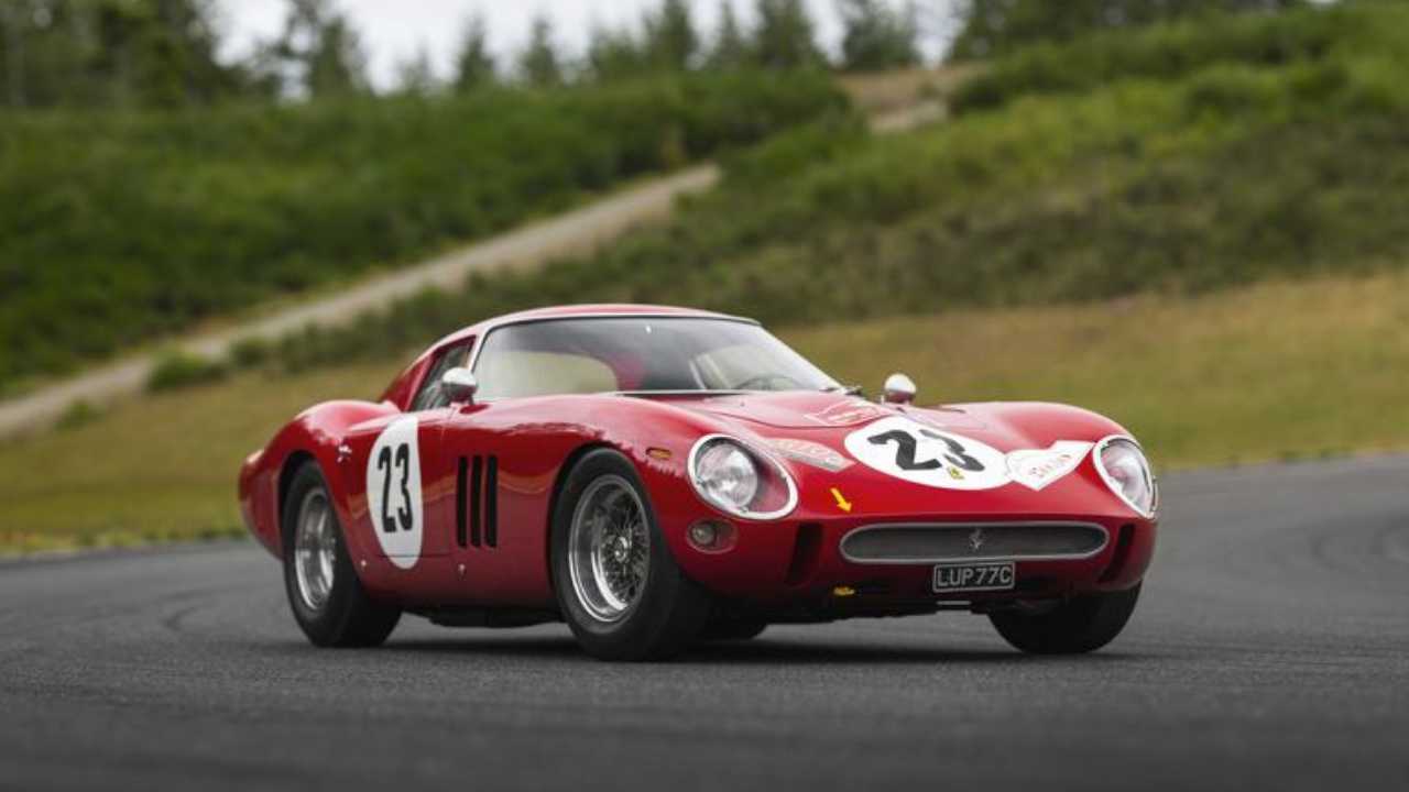 Ferrari 250 GTO: è suo il record di auto più costosa mai battuta ad un’asta