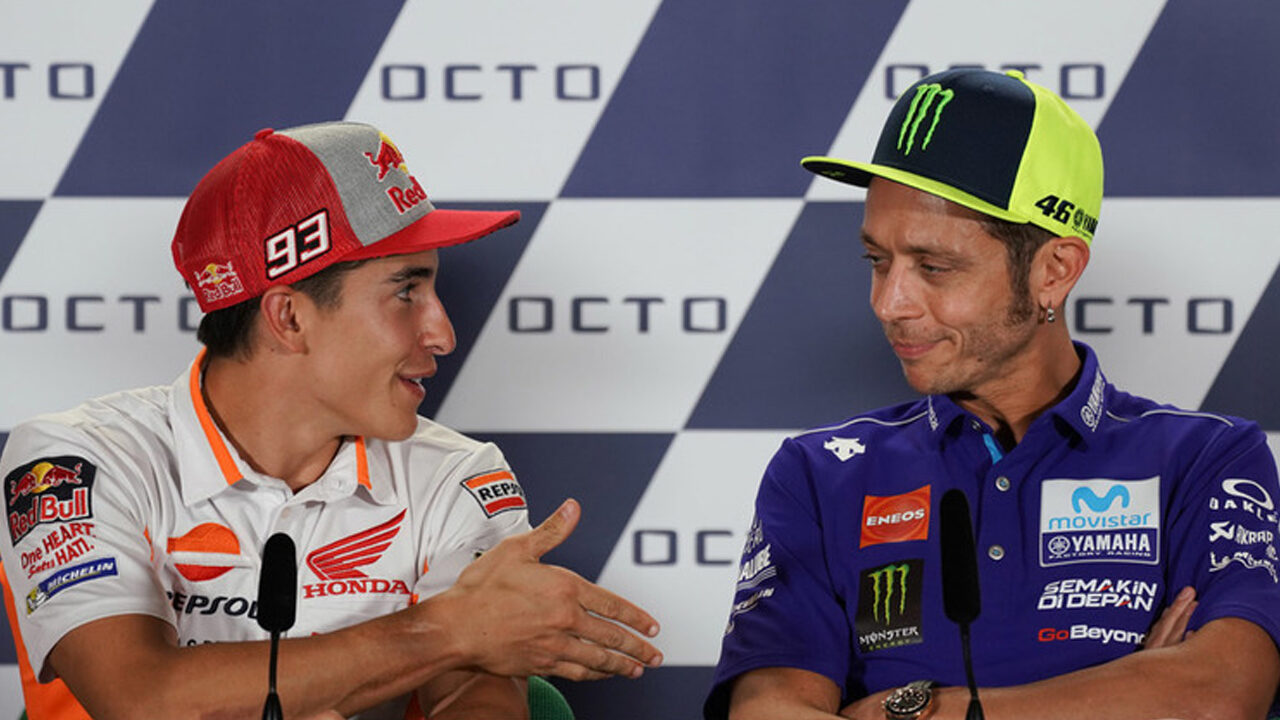 MotoGP, nessuna tregua: Valentino rifiuta le avances di Marquez e non gli stringe la mano