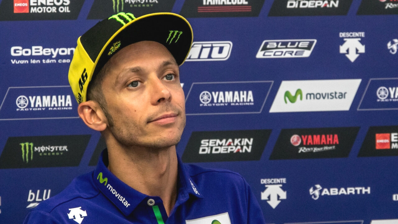 MotoGP, Rossi rimanda le accuse: “Finito? Lo dicono da 10 anni”