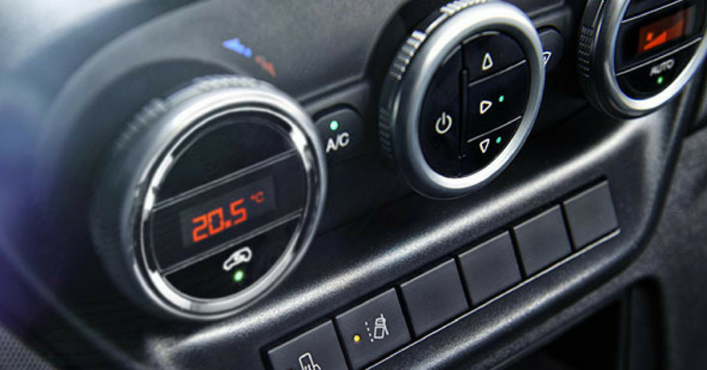 Attenzione a usare l’aria condizionata in auto: rischi la multa