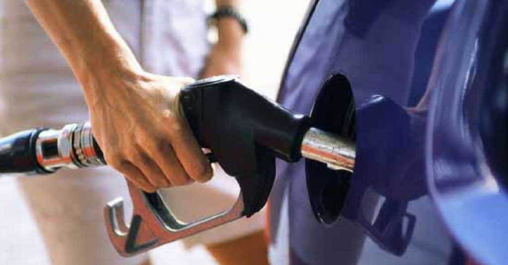 Carburanti auto, crescono i prezzi di benzina e gasolio