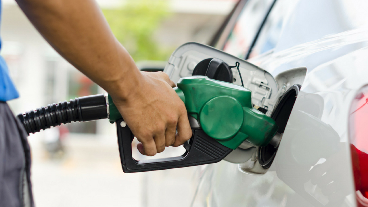 Quanto guadagna un benzinaio da ogni litro di carburante venduto?