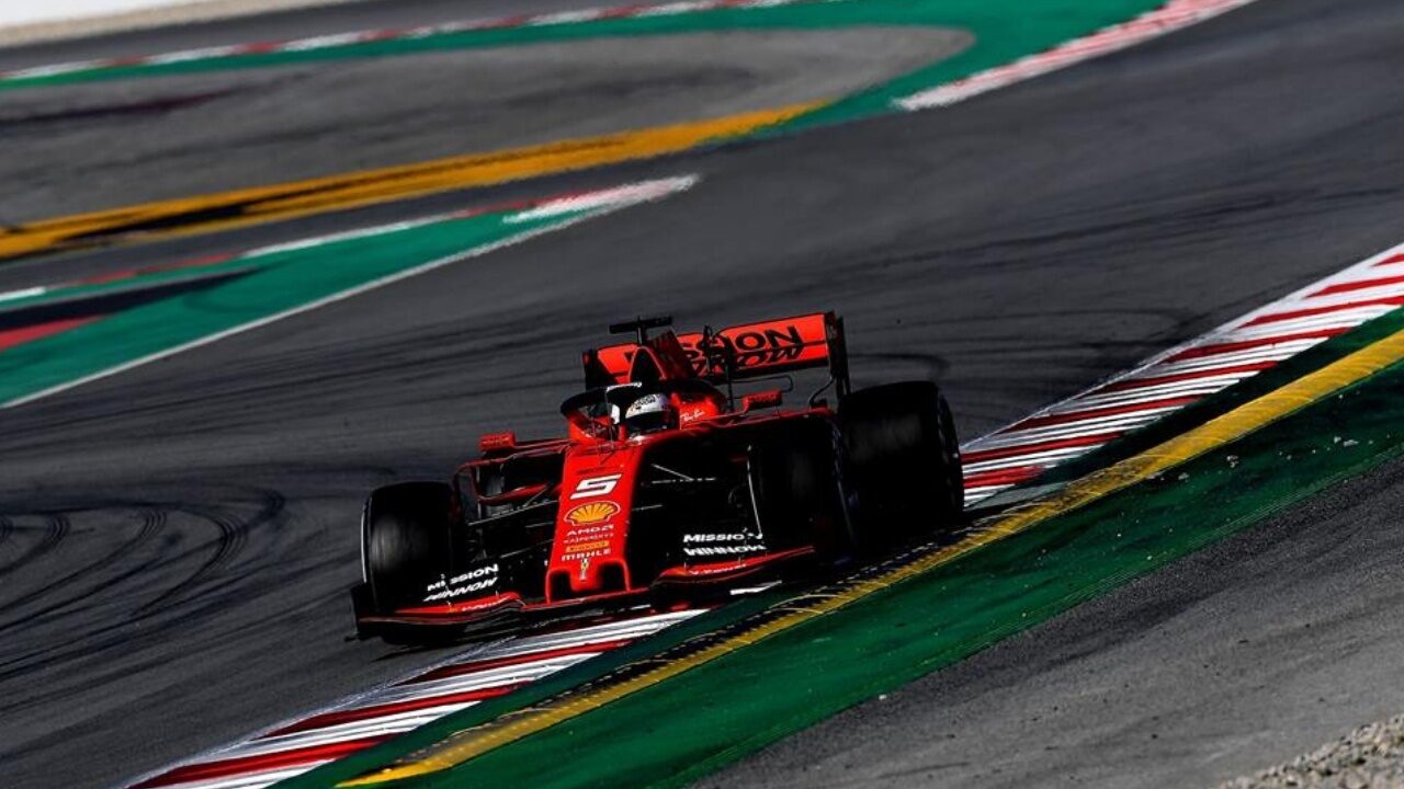F1, Vettel entusiasta: “Non potevo sperare in un primo giorno migliore”