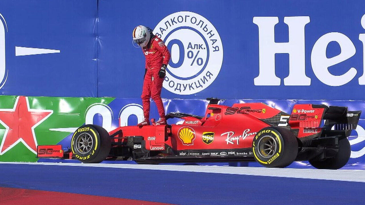 GP Russia, doppietta Mercedes: Ferrari beffata da un guasto al motore