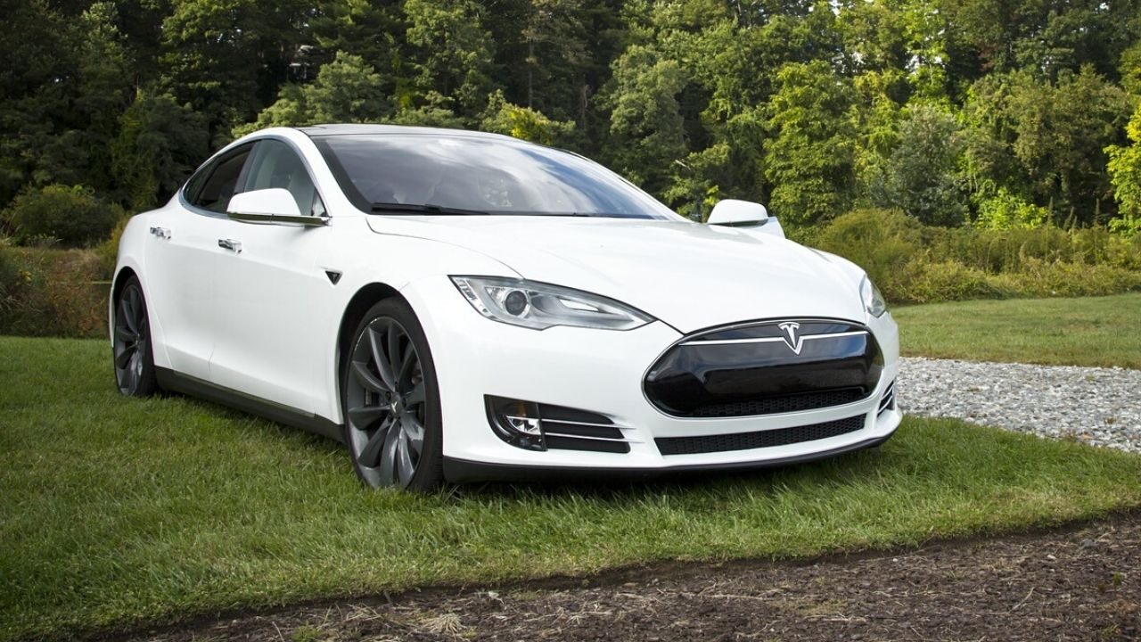 Auto elettriche: 10 modelli tra i più economici a confronto